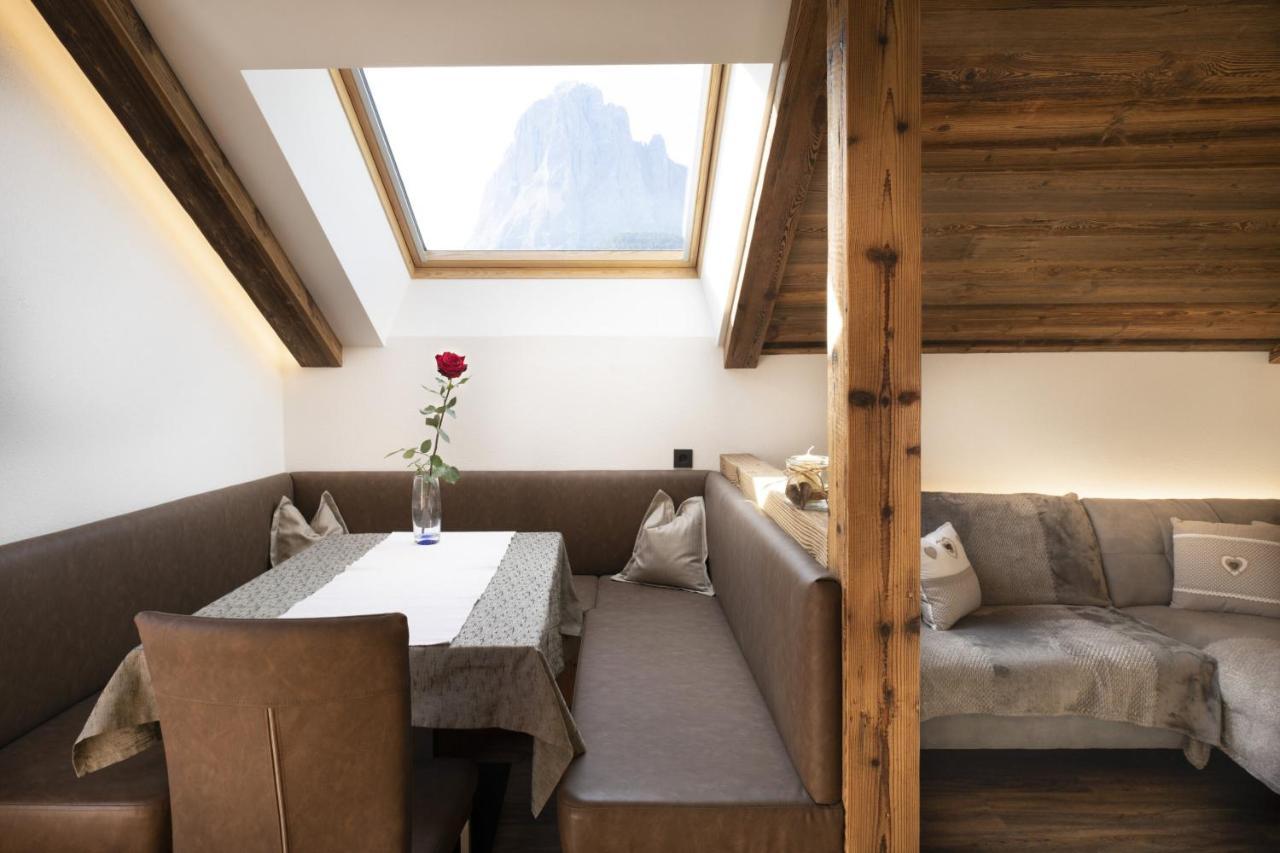 Apartments Rondula Santa Cristina Val Gardena Eksteriør billede